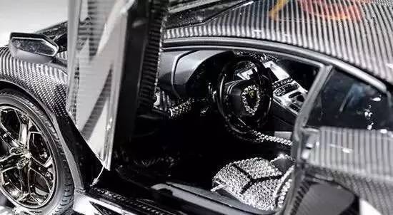 史上最贵车模 一辆可换12辆兰博基尼