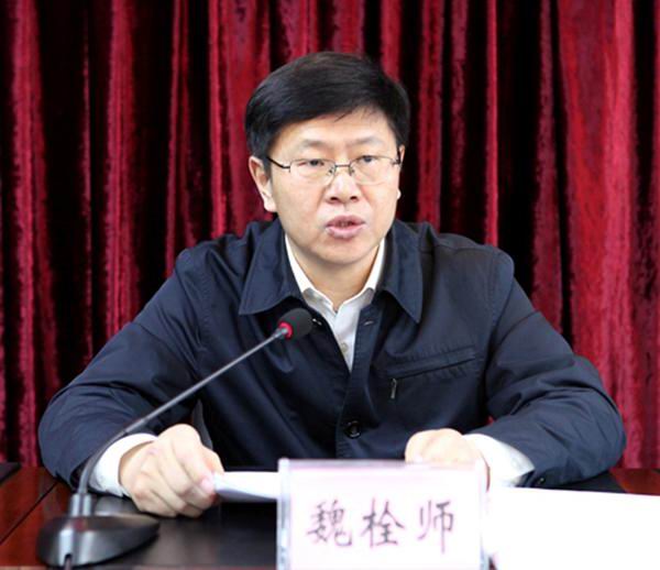 董事长责任_董事长办公室图片(2)