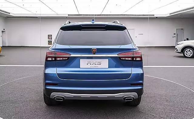 上汽阿里首款互联网汽车荣威RX5亮相