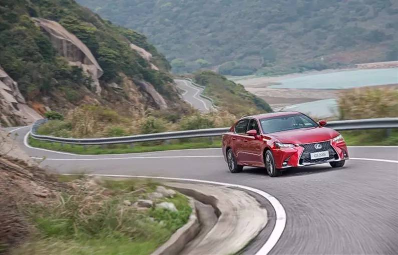 新雷克萨斯GS：性感、危险、优雅、狂暴