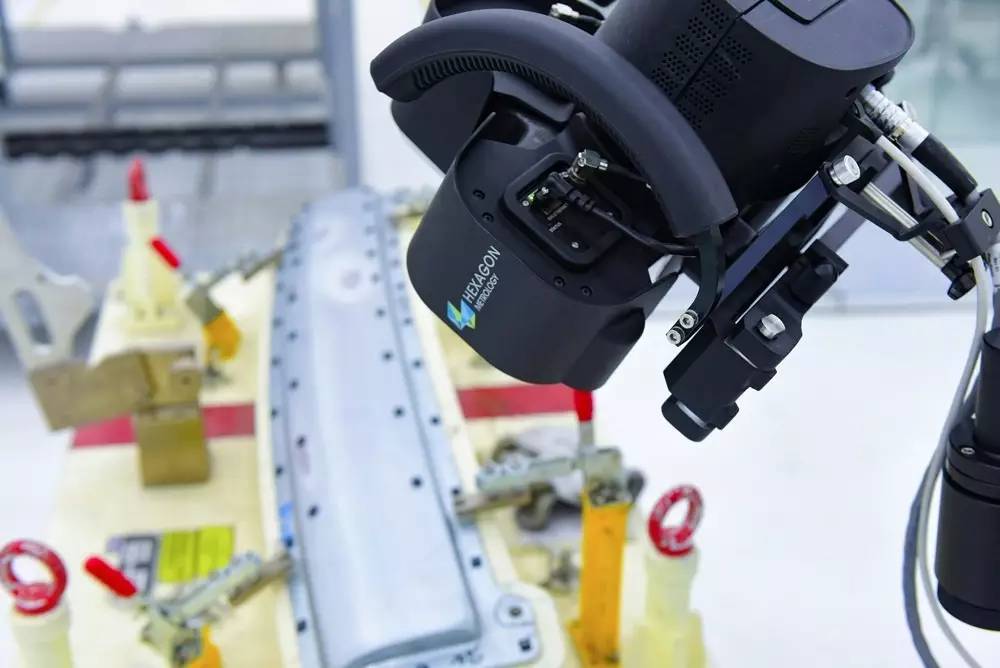 一辆Jeep自由侠是怎样造出来的？