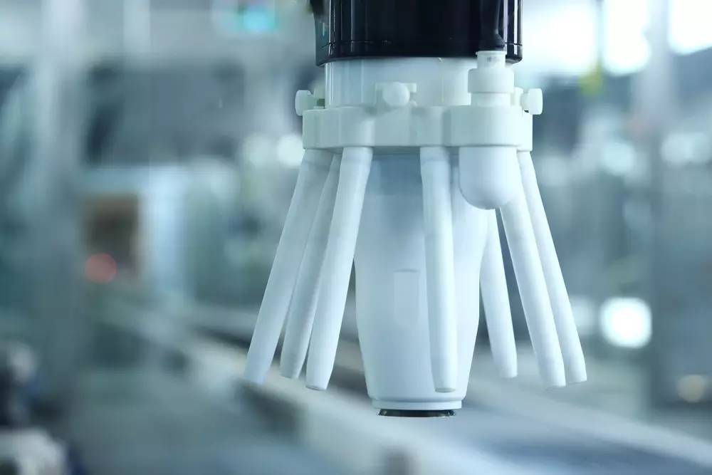 一辆Jeep自由侠是怎样造出来的？