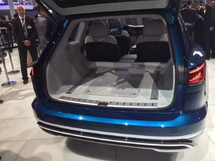 车展大V视角 逗比圈内人是怎样看车展的？