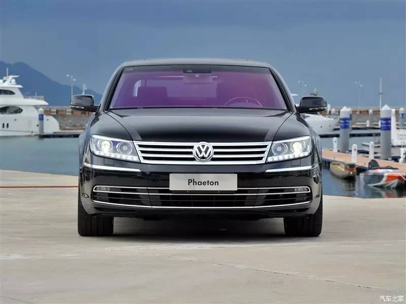 实拍大众首款C级车辉昂 小辉腾战力几何？