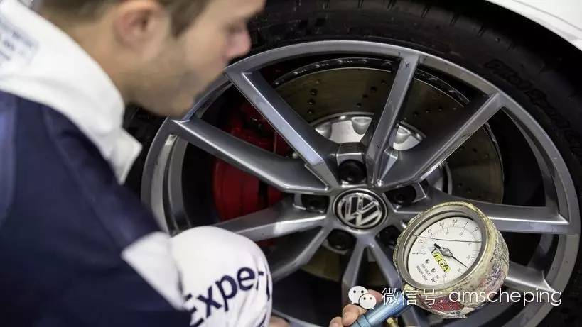 高尔夫GTI在纽北干掉思域Type R！