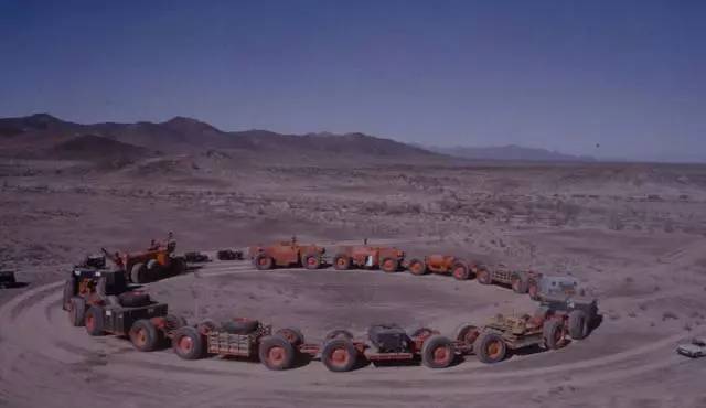 汽车杂谈：它们被称为荒野中的火车