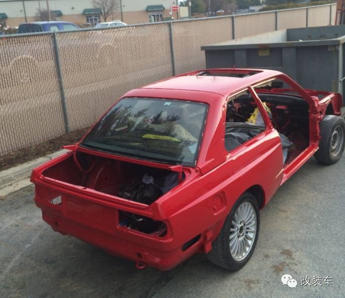 废墟中捡到一部宝马M3 车子命运惊天逆转