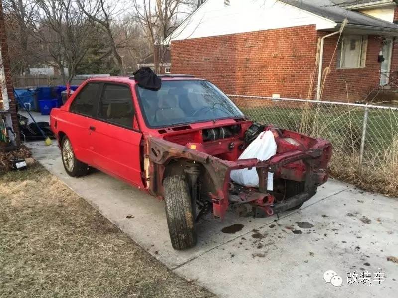 废墟中捡到一部宝马M3 车子命运惊天逆转