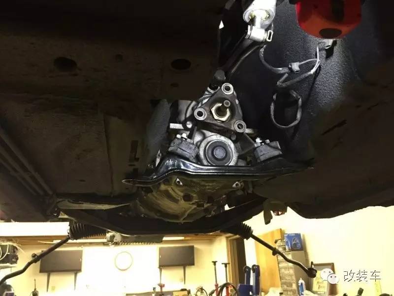 废墟中捡到一部宝马M3 车子命运惊天逆转