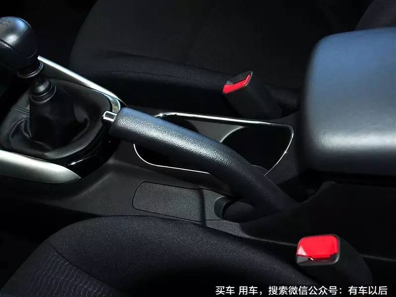 买车前你必须知道这些“反人类”的设计 