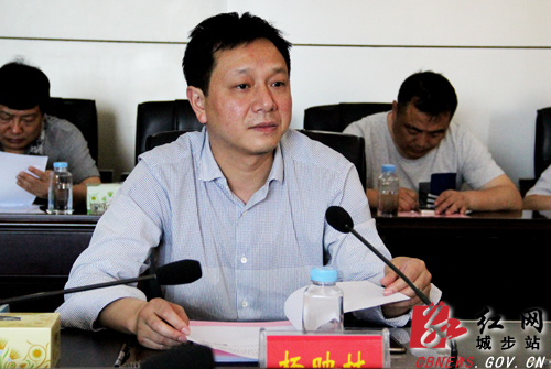 杨博理调度城步县庆重点项目建设