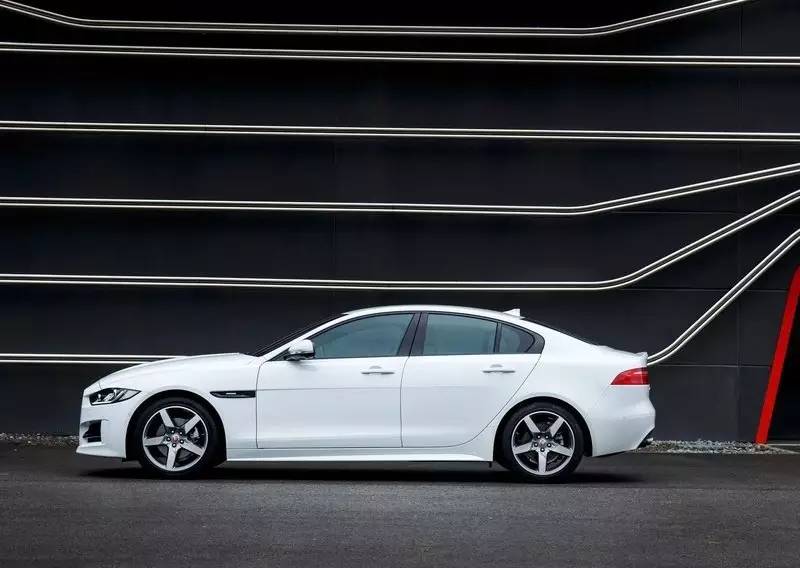 狙击宝马3系，IS与XE是知己or劲敌？