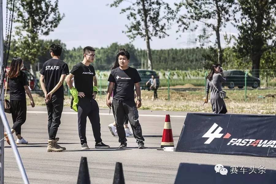 轰轰烈烈的0-4赛里 那些风度与文化