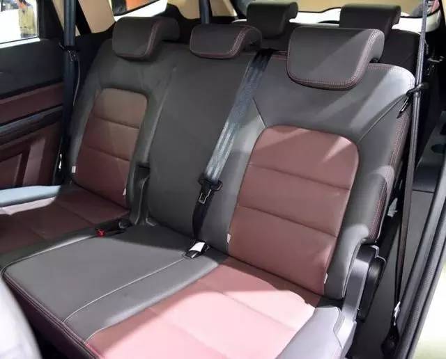 现在10万块的7座SUV太少？