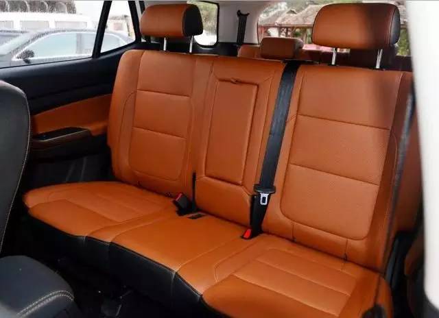 现在10万块的7座SUV太少？