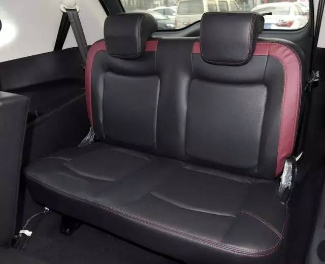 现在10万块的7座SUV太少？