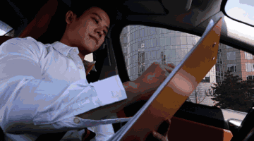 沃尔沃：一只用黑科技秀你一脸的傲娇大白