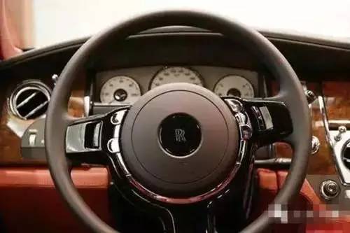 最牛掰的方向盘，看到最后大师都懵了！
