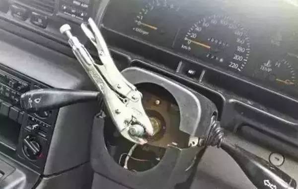 最牛掰的方向盘，看到最后大师都懵了！