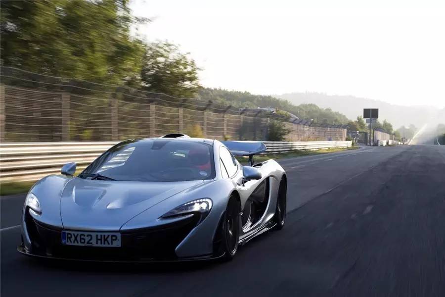 那些发生在纽北的经典撕逼大战