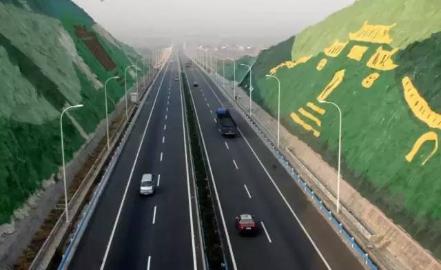 【实用学堂】三条锦囊妙计帮你对付龟速车