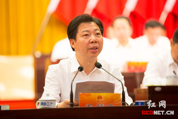 阳卫国当选株洲市人民政府市长