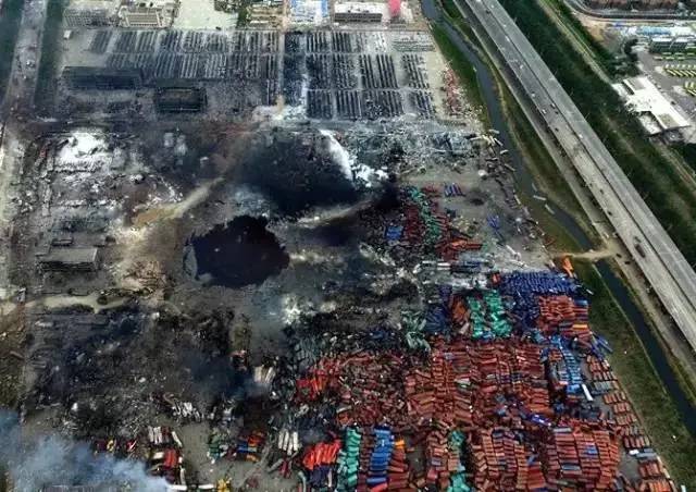 谁导致价值两亿的汽车变成了废铁？