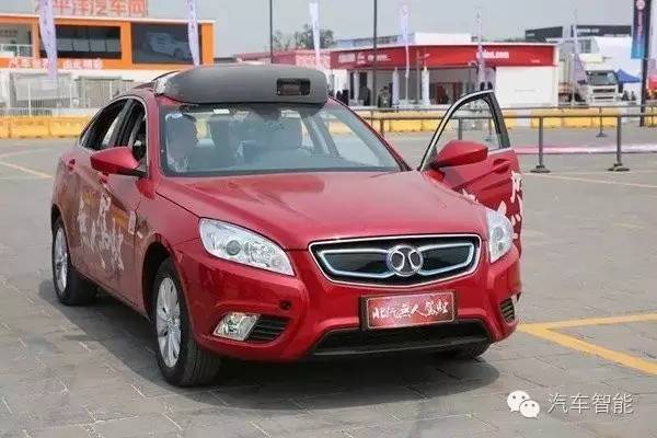 北汽“无人驾驶”热闹研发下埋着多少坑？