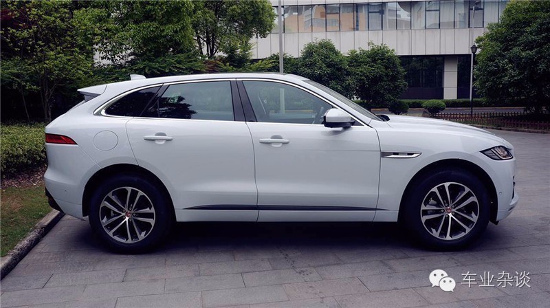后来者居上，捷豹F-PACE VS保时捷Macan
