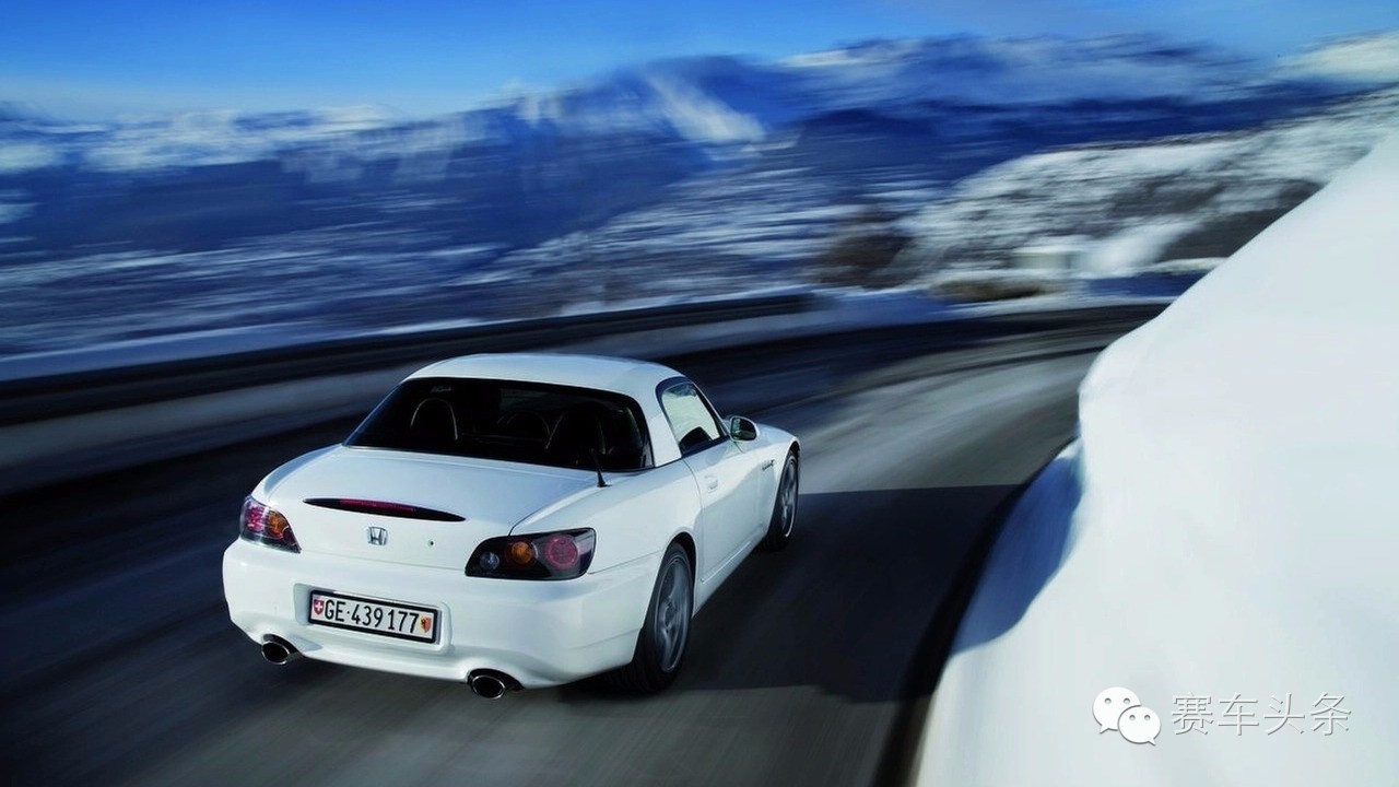 这礼物够贵重！本田或推敞篷跑车庆祝生日