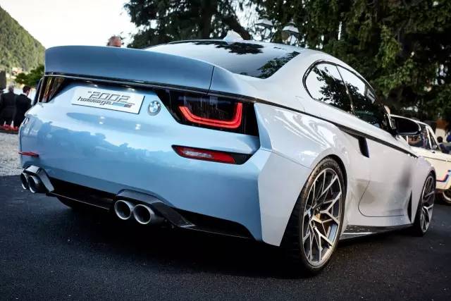 新车预览｜宝马发布 2002 Hommage概念车