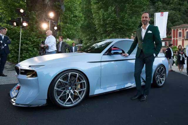 新车预览｜宝马发布 2002 Hommage概念车