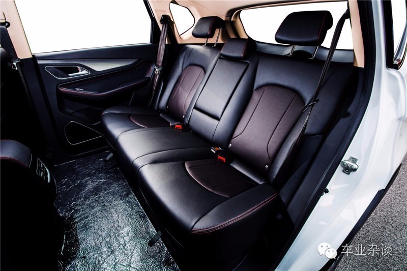 高手对决，看实力说话，宝骏560 VS长安CS75