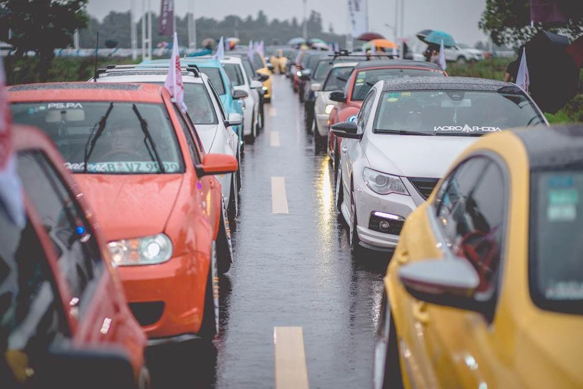 500辆改装车太湖撒欢是什么场面