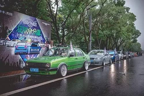 500辆改装车太湖撒欢是什么场面