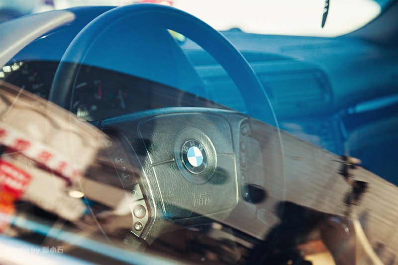 拥有一部老宝马 品味改装车从容之美