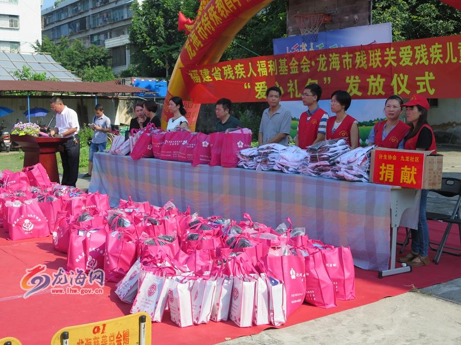 企业礼品定制新趋势：从物质到精神的新跨越