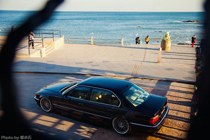 拥有一部老宝马 品味改装车从容之美