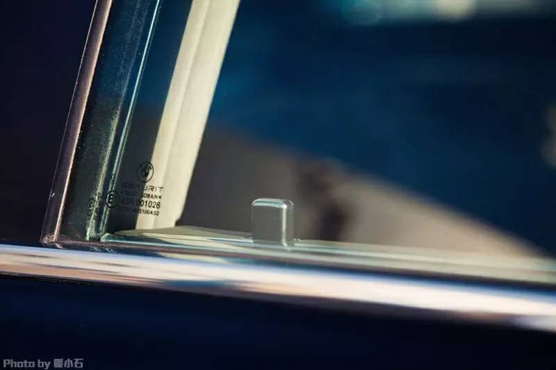 拥有一部老宝马 品味改装车从容之美