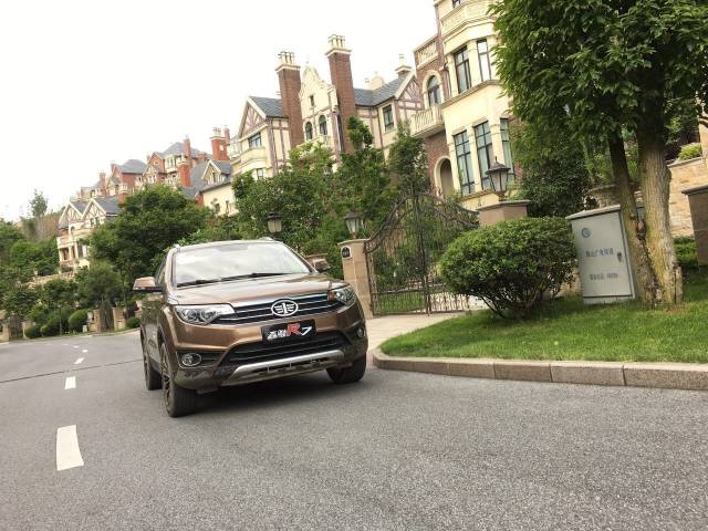 试驾森雅R7 会成为下一部神车吗？