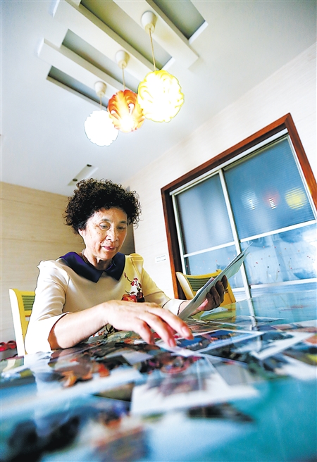 舞痴阿姨舞动百人健身|健身|谢盛琼|小区_新浪新闻