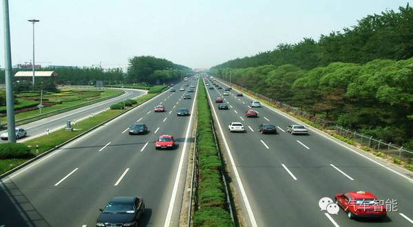 定速巡航为高速行驶埋下了安全隐患？