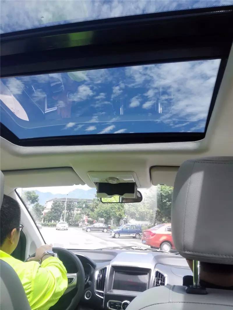 家用MPV有力竞争者 试驾北汽幻速H3F