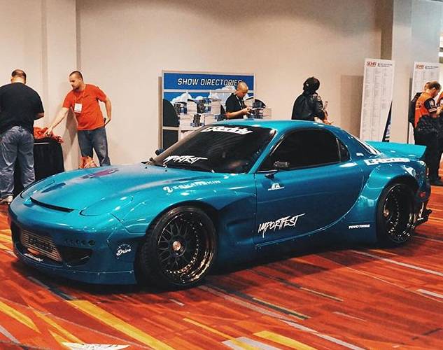 窒息之美 马自达RX-7改装火箭兔宽体套件