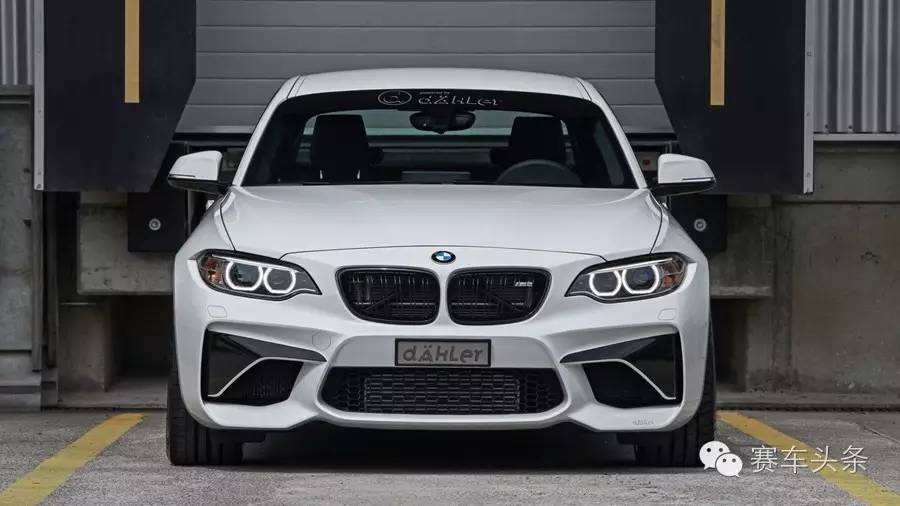 宝马M2做手术 M4为小弟“移植”心脏