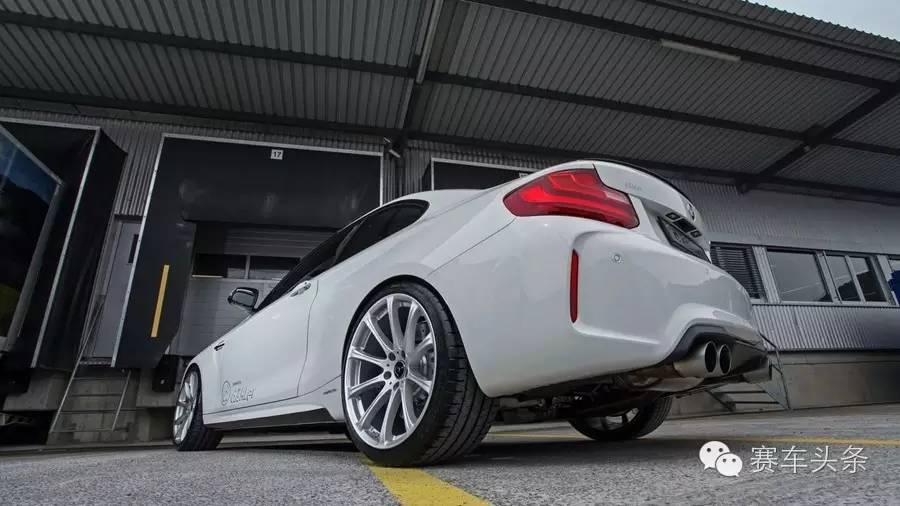 宝马M2做手术 M4为小弟“移植”心脏