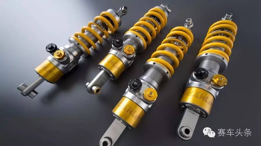 宝马M2做手术 M4为小弟“移植”心脏