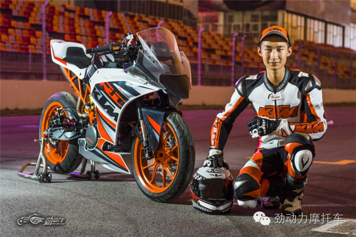 橙色风暴 KTMR2R车队正式成立征战CMBC