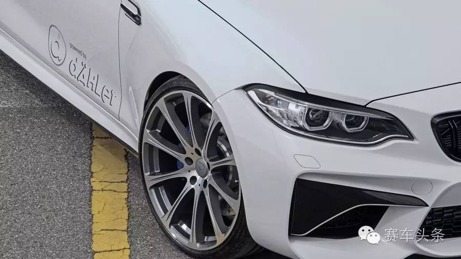 宝马M2做手术 M4为小弟“移植”心脏