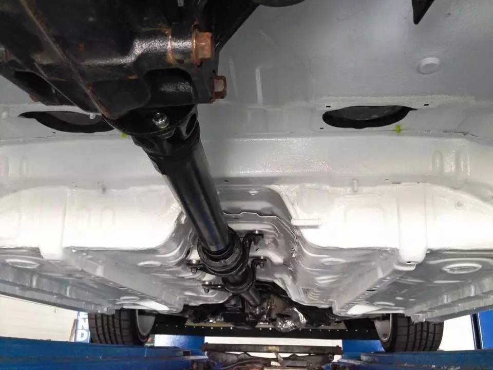 昨天我开三菱EVO输给了大众菠萝！